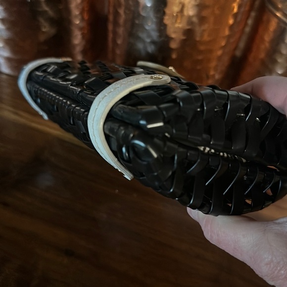 Kate Spade Jude Cherbourg black wicker bag. Cotton lining. Euc turn lock closure - Picture 4 of 14